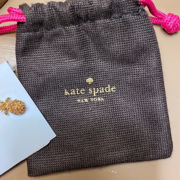 Kate Spade gold pineapple stud earrings - Picture 2 of 3